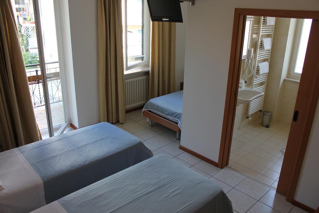 Albergo Hofer Bozen Habitación foto
